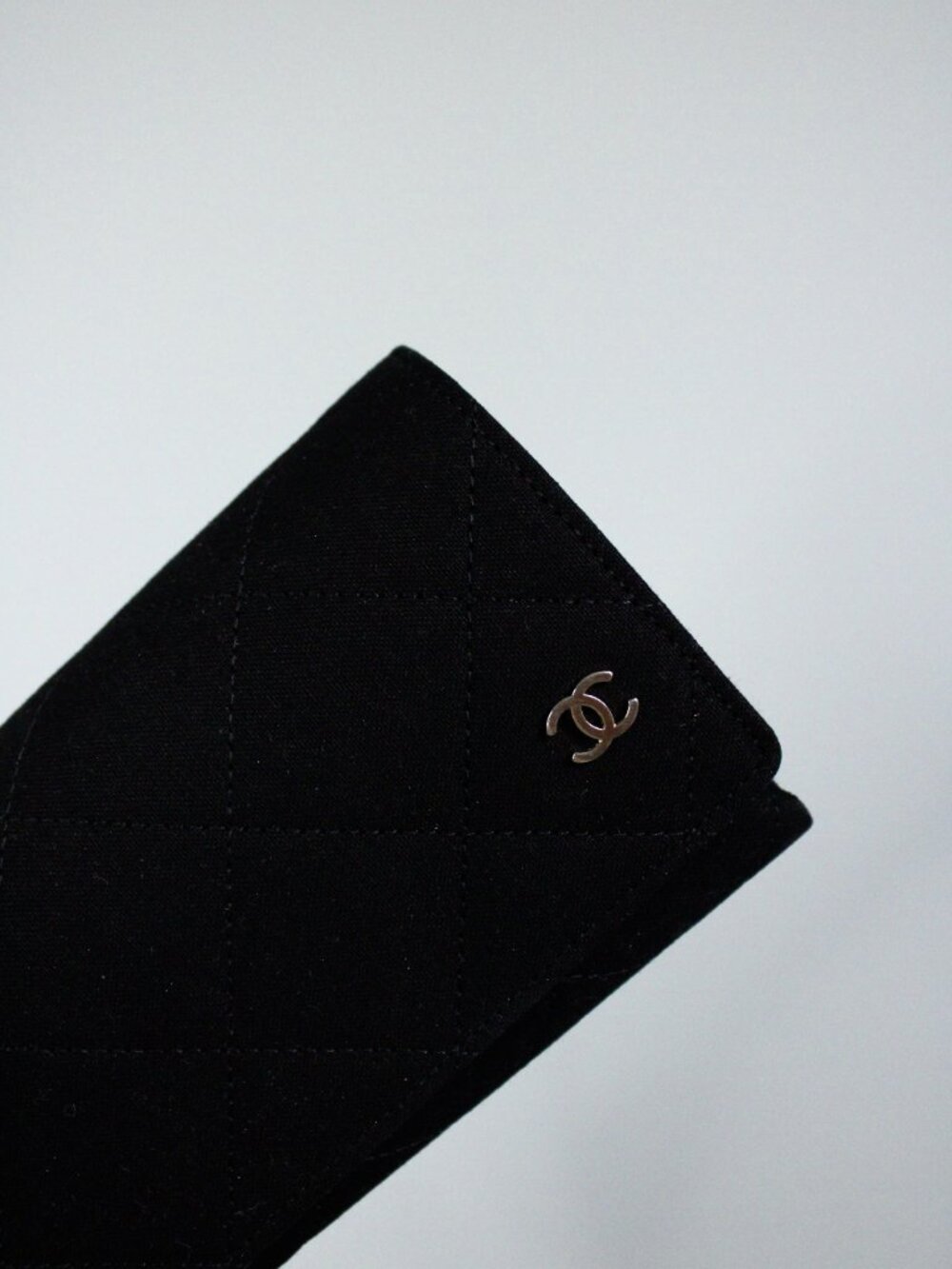 Chanel Sunglasses Unisex Black White Shield Logo Oversized With Case - Picture 5 of 7